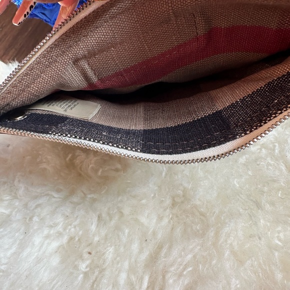 - [ ] Burberry pouch came from inside another purse authentic - Picture 4 of 4